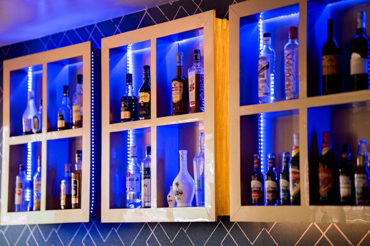 Darsy Residency Hotel Agonda Ngoại thất bức ảnh