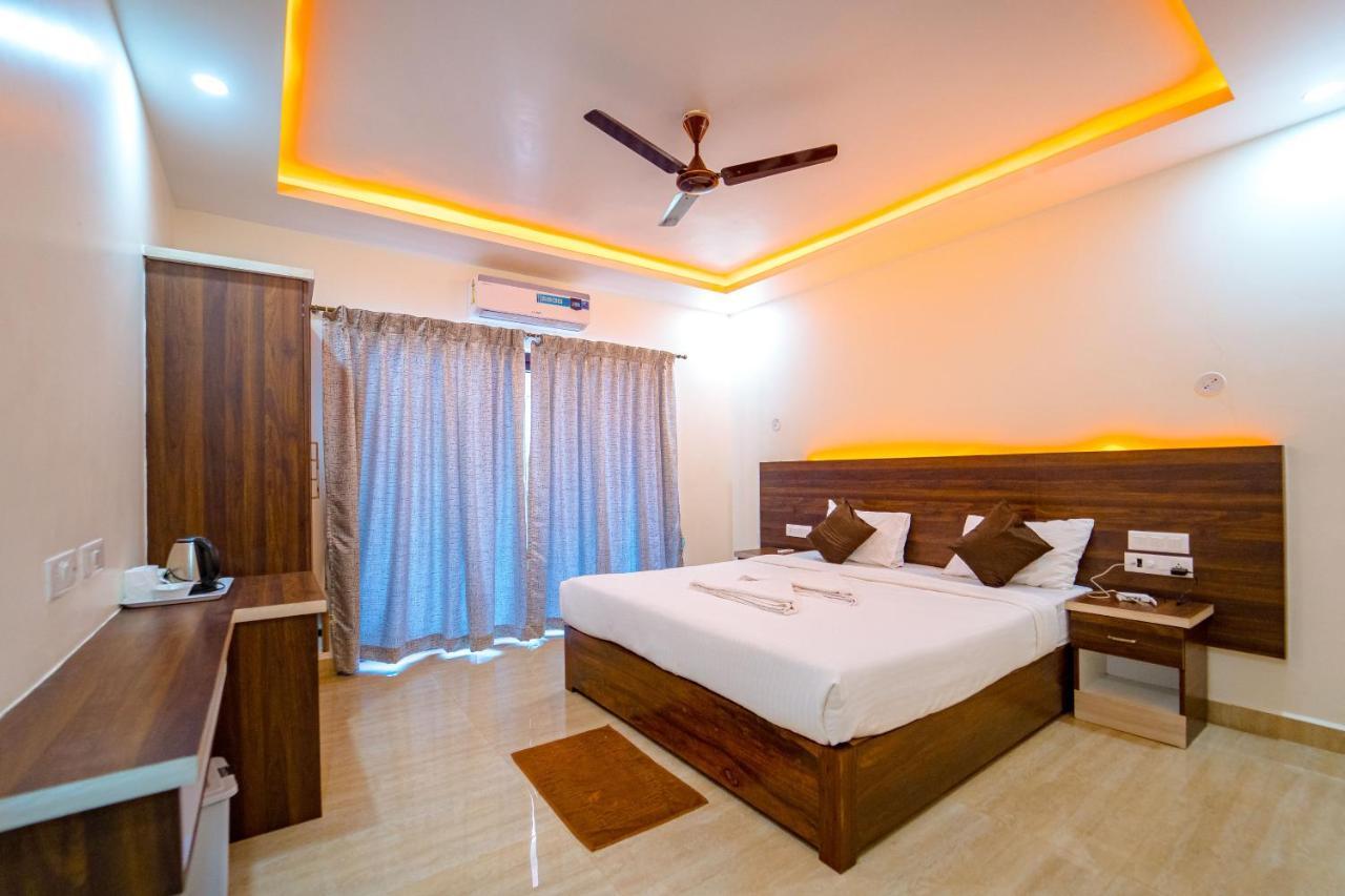 Darsy Residency Hotel Agonda Ngoại thất bức ảnh