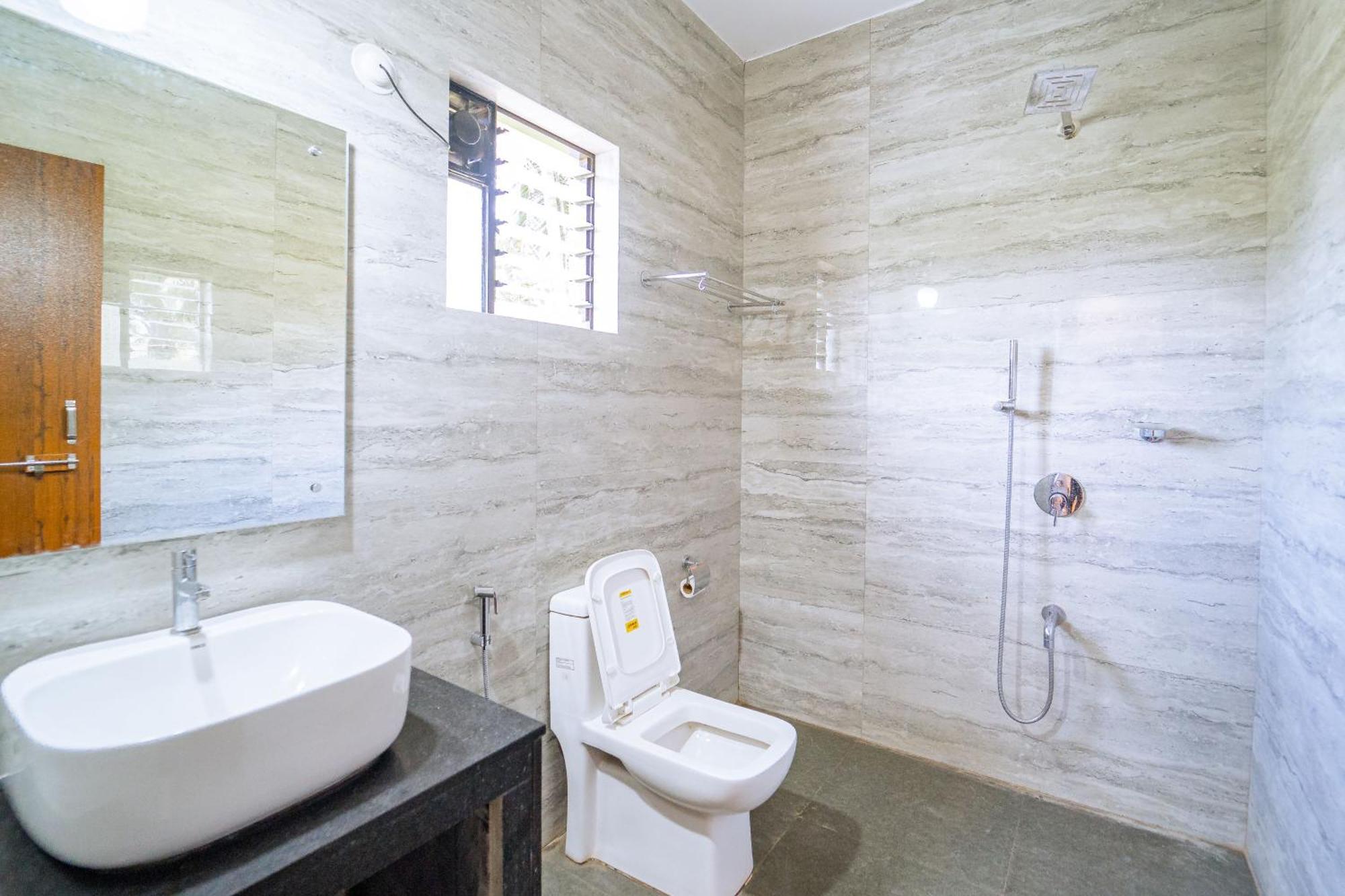 Darsy Residency Hotel Agonda Ngoại thất bức ảnh