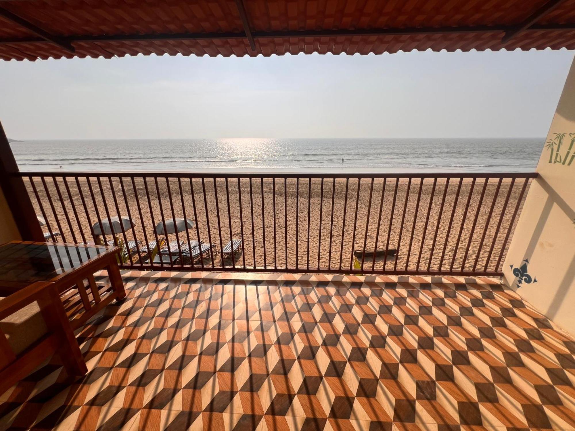 Darsy Residency Hotel Agonda Ngoại thất bức ảnh