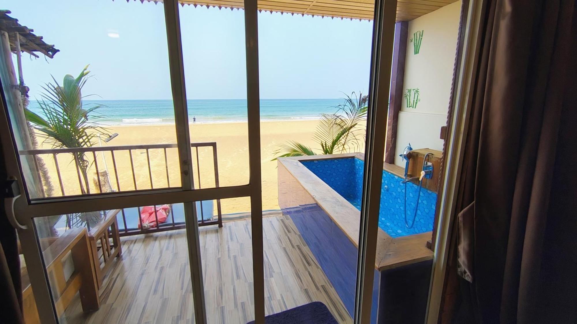 Darsy Residency Hotel Agonda Ngoại thất bức ảnh